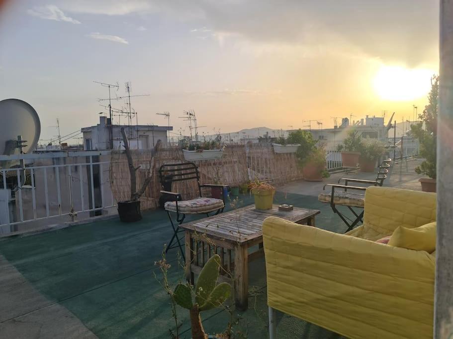 Καλινοβου 1 Κευελπιδων Πεδιον Αρεωσ Apartment Atena Exterior foto